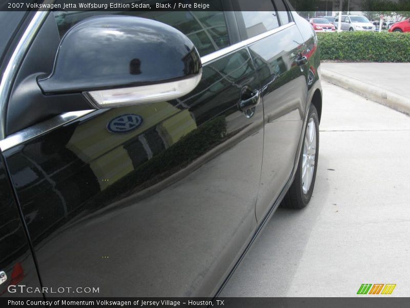 Black / Pure Beige 2007 Volkswagen Jetta Wolfsburg Edition Sedan