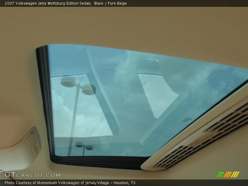 Black / Pure Beige 2007 Volkswagen Jetta Wolfsburg Edition Sedan