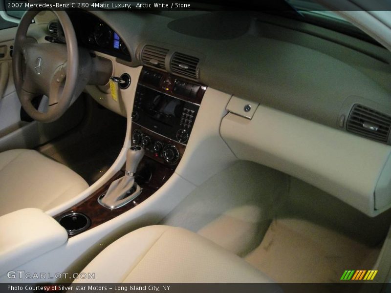 Arctic White / Stone 2007 Mercedes-Benz C 280 4Matic Luxury