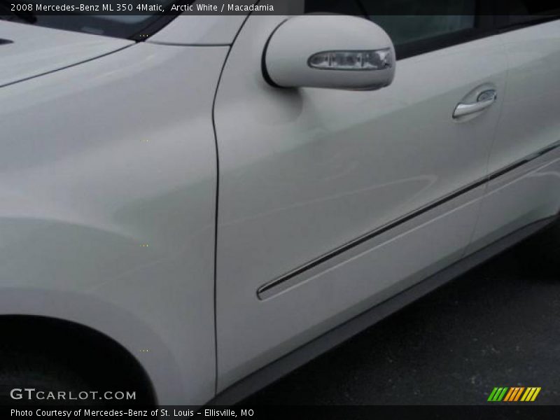 Arctic White / Macadamia 2008 Mercedes-Benz ML 350 4Matic