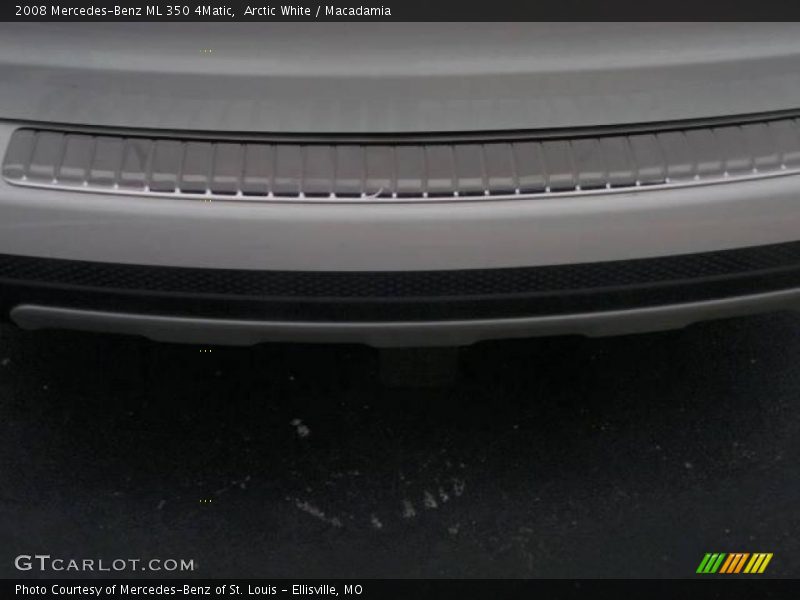 Arctic White / Macadamia 2008 Mercedes-Benz ML 350 4Matic