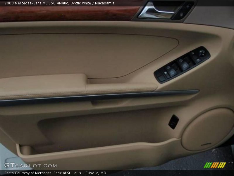Arctic White / Macadamia 2008 Mercedes-Benz ML 350 4Matic