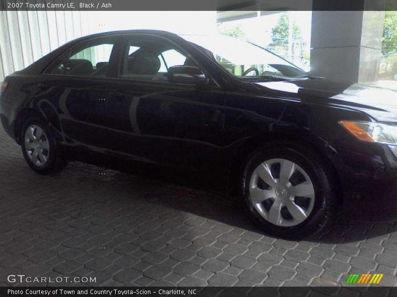 Black / Ash 2007 Toyota Camry LE
