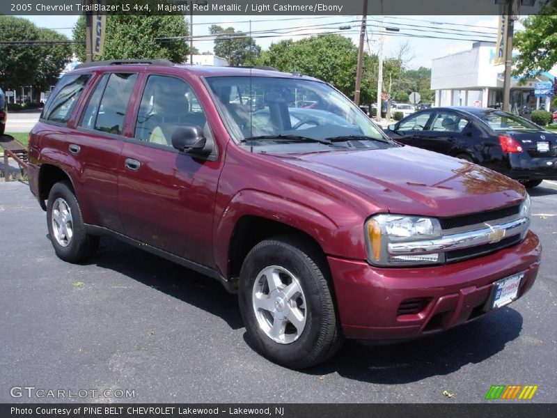 Majestic Red Metallic / Light Cashmere/Ebony 2005 Chevrolet TrailBlazer LS 4x4