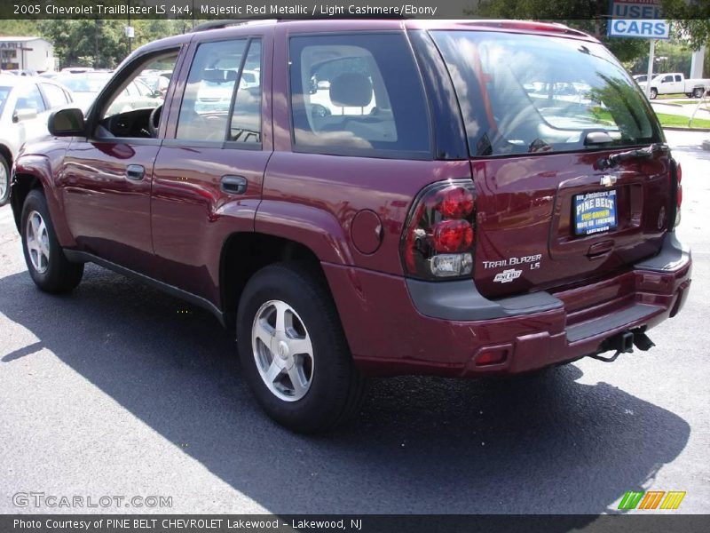 Majestic Red Metallic / Light Cashmere/Ebony 2005 Chevrolet TrailBlazer LS 4x4