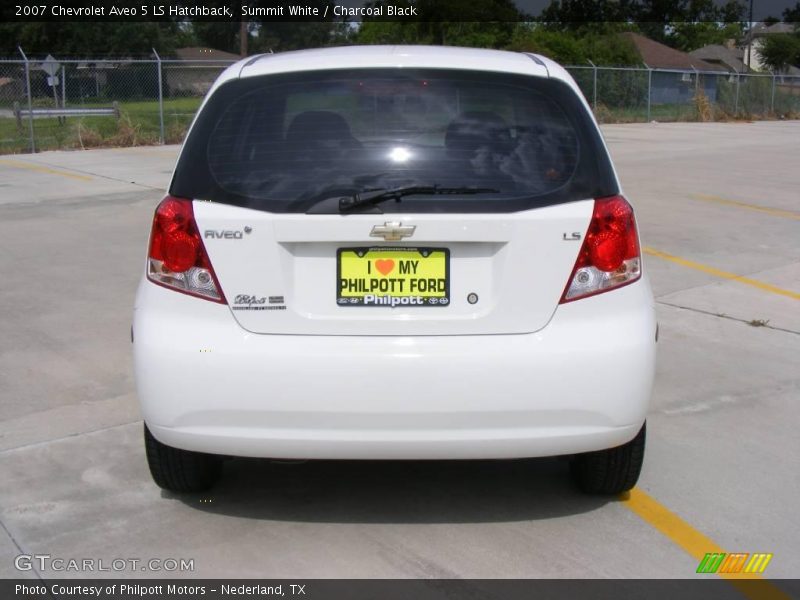 Summit White / Charcoal Black 2007 Chevrolet Aveo 5 LS Hatchback