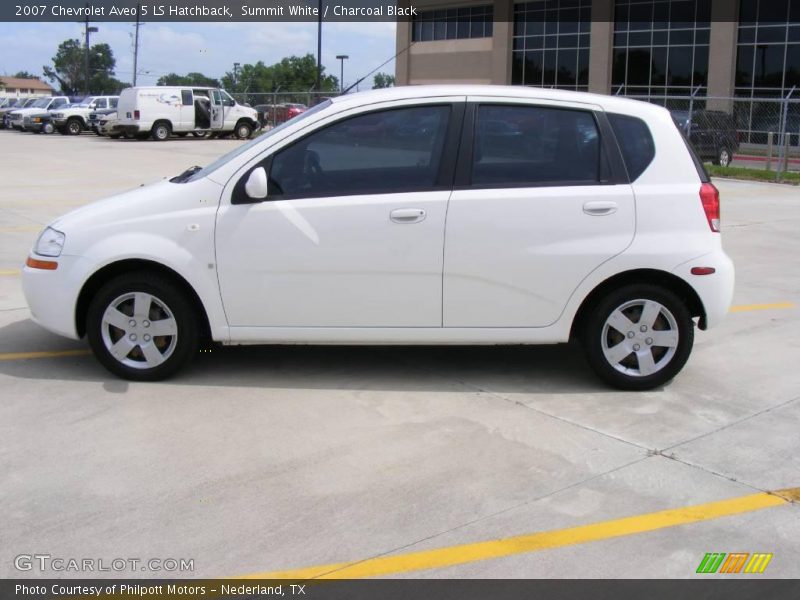 Summit White / Charcoal Black 2007 Chevrolet Aveo 5 LS Hatchback