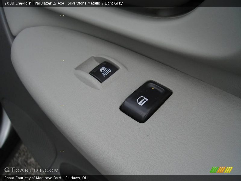 Silverstone Metallic / Light Gray 2008 Chevrolet TrailBlazer LS 4x4