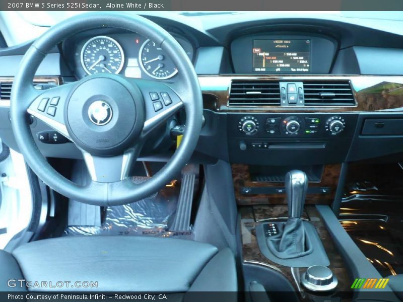 Alpine White / Black 2007 BMW 5 Series 525i Sedan