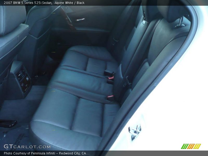Alpine White / Black 2007 BMW 5 Series 525i Sedan