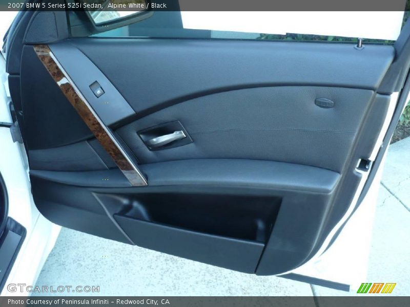 Alpine White / Black 2007 BMW 5 Series 525i Sedan