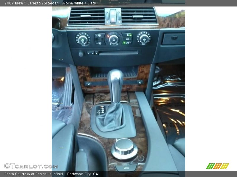 Alpine White / Black 2007 BMW 5 Series 525i Sedan