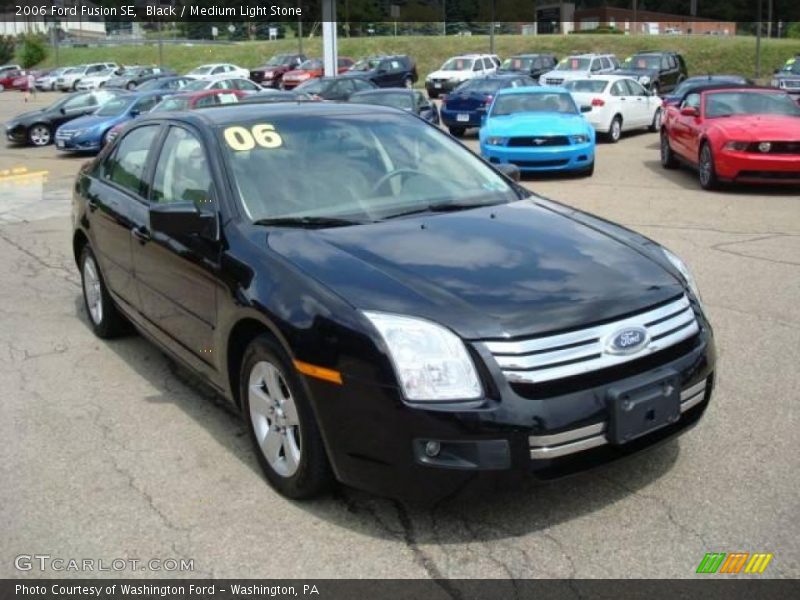 Black / Medium Light Stone 2006 Ford Fusion SE