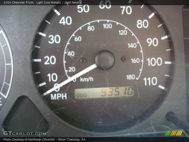 Light Gold Metallic / Light Neutral 2000 Chevrolet Prizm