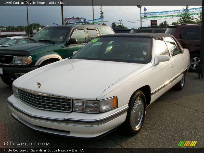 White / Blue 1996 Cadillac DeVille Sedan