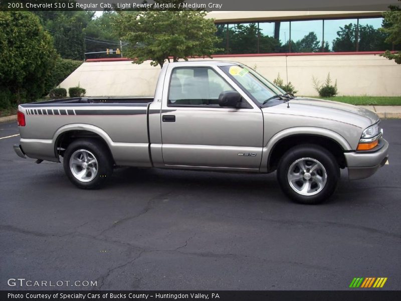 Light Pewter Metallic / Medium Gray 2001 Chevrolet S10 LS Regular Cab