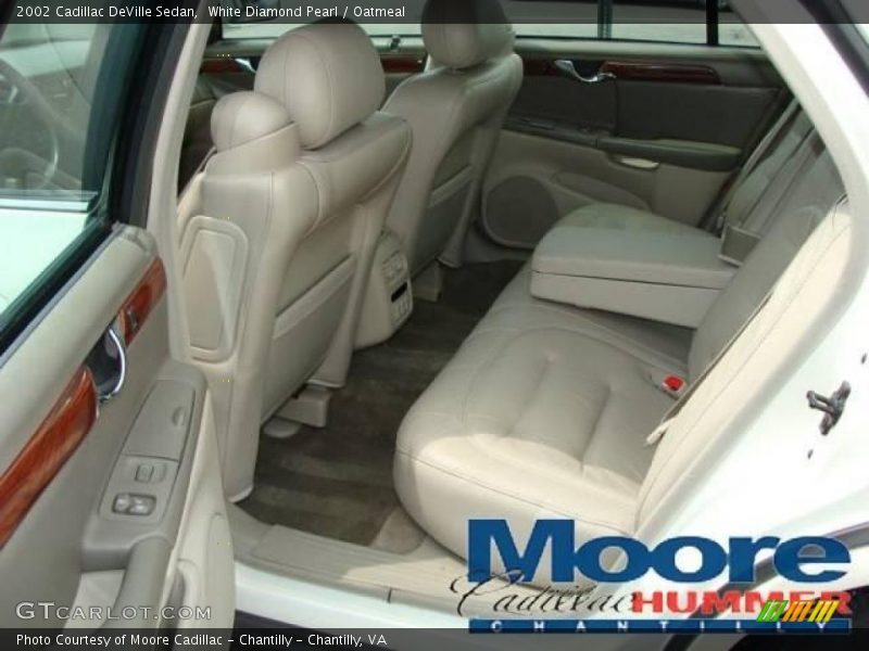 White Diamond Pearl / Oatmeal 2002 Cadillac DeVille Sedan