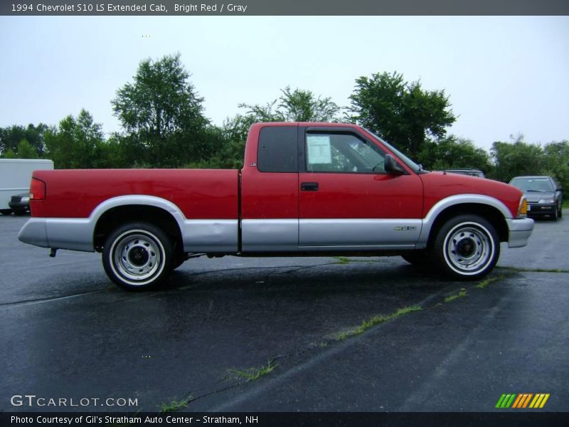 Bright Red / Gray 1994 Chevrolet S10 LS Extended Cab