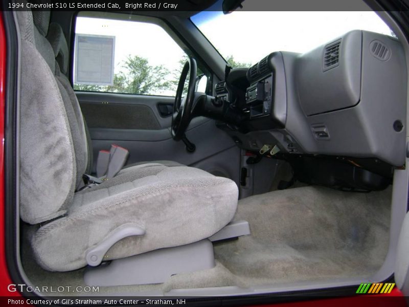 Bright Red / Gray 1994 Chevrolet S10 LS Extended Cab