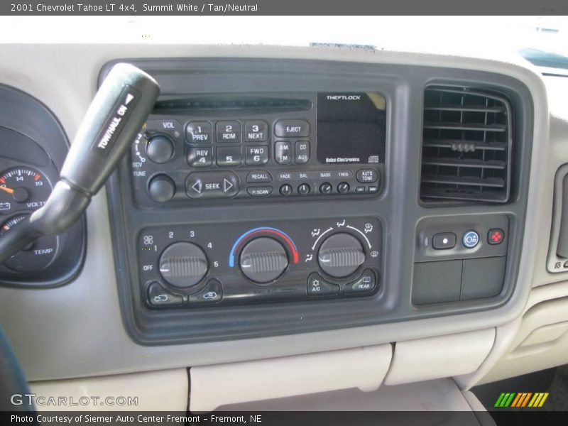 Summit White / Tan/Neutral 2001 Chevrolet Tahoe LT 4x4