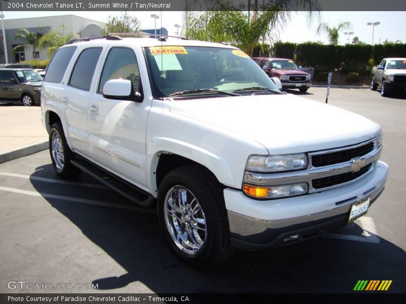 Summit White / Tan/Neutral 2004 Chevrolet Tahoe LT