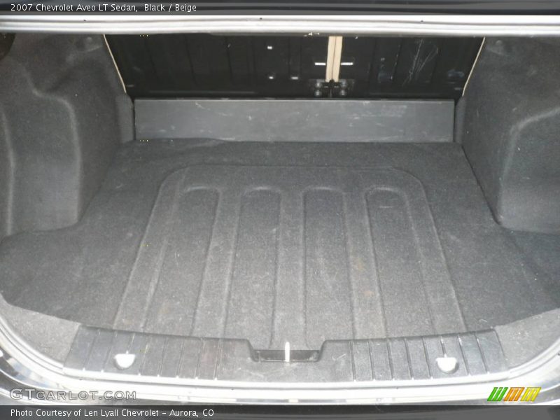 Black / Beige 2007 Chevrolet Aveo LT Sedan