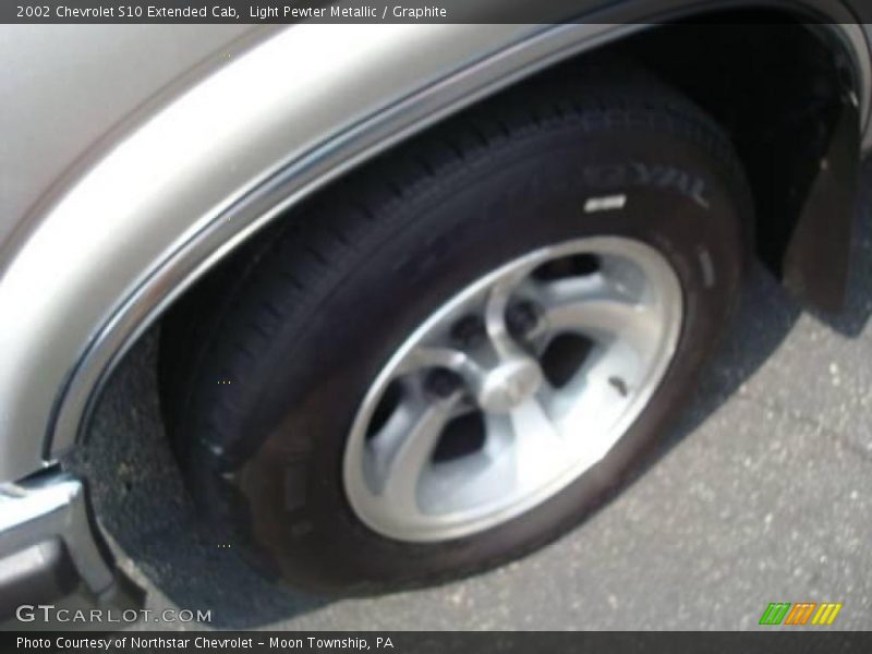 Light Pewter Metallic / Graphite 2002 Chevrolet S10 Extended Cab