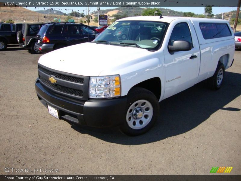 Summit White / Light Titanium/Ebony Black 2007 Chevrolet Silverado 1500 Regular Cab