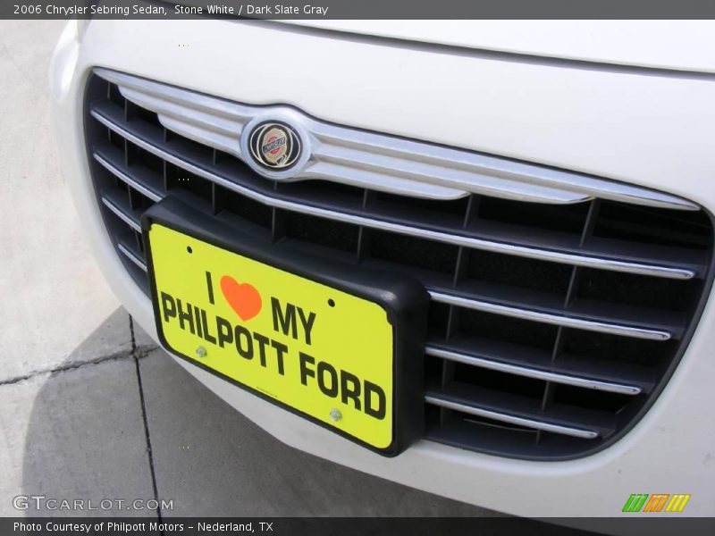 Stone White / Dark Slate Gray 2006 Chrysler Sebring Sedan