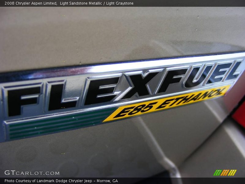 Light Sandstone Metallic / Light Graystone 2008 Chrysler Aspen Limited