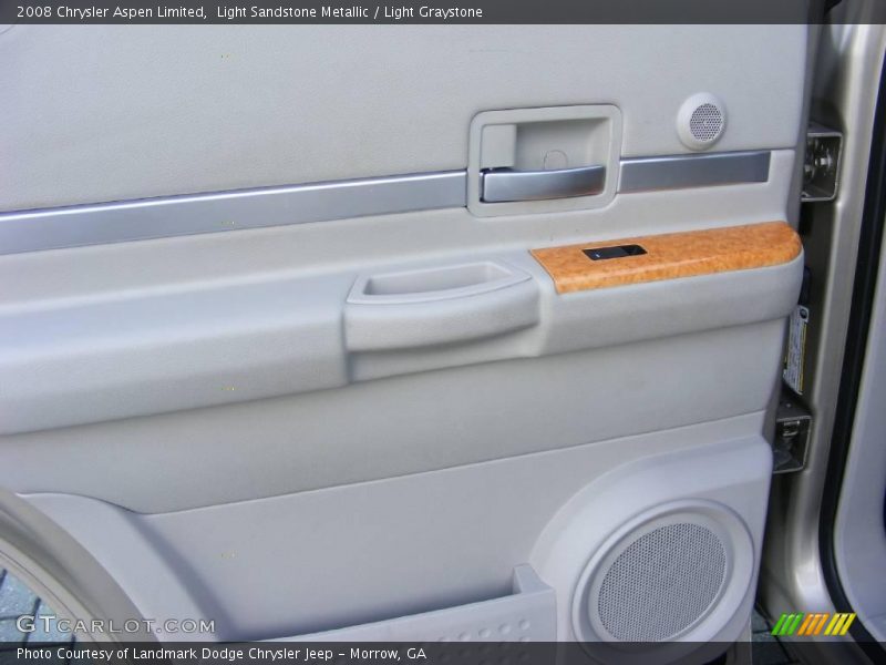 Light Sandstone Metallic / Light Graystone 2008 Chrysler Aspen Limited