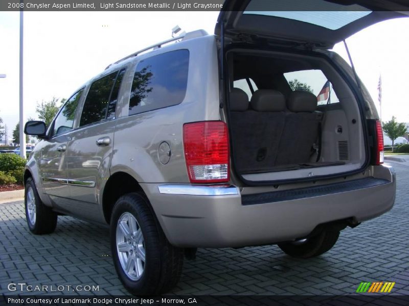 Light Sandstone Metallic / Light Graystone 2008 Chrysler Aspen Limited