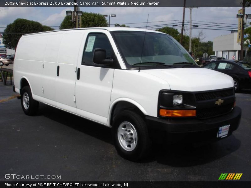 Summit White / Medium Pewter 2009 Chevrolet Express 2500 Extended Cargo Van