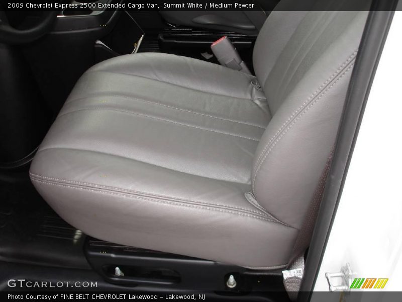 Summit White / Medium Pewter 2009 Chevrolet Express 2500 Extended Cargo Van