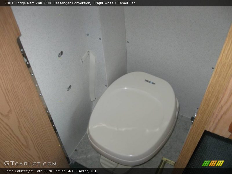 Bright White / Camel Tan 2001 Dodge Ram Van 3500 Passenger Conversion