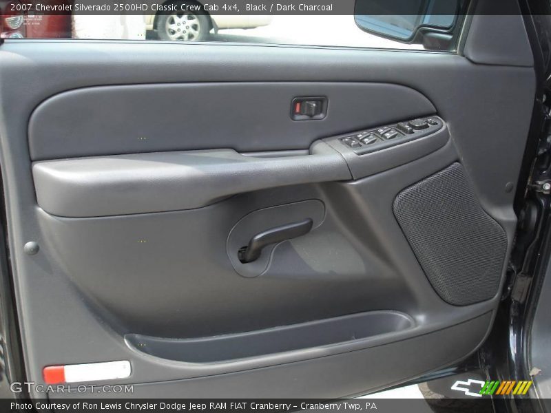 Black / Dark Charcoal 2007 Chevrolet Silverado 2500HD Classic Crew Cab 4x4