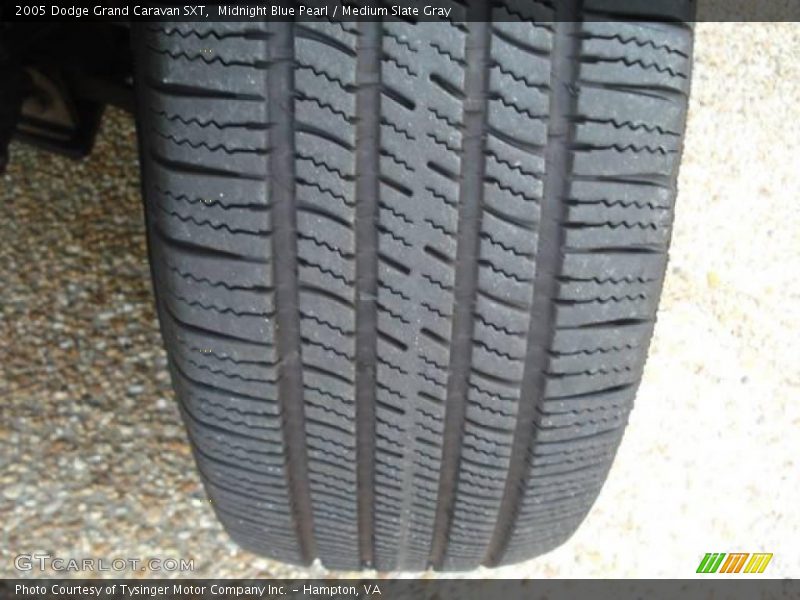 Midnight Blue Pearl / Medium Slate Gray 2005 Dodge Grand Caravan SXT