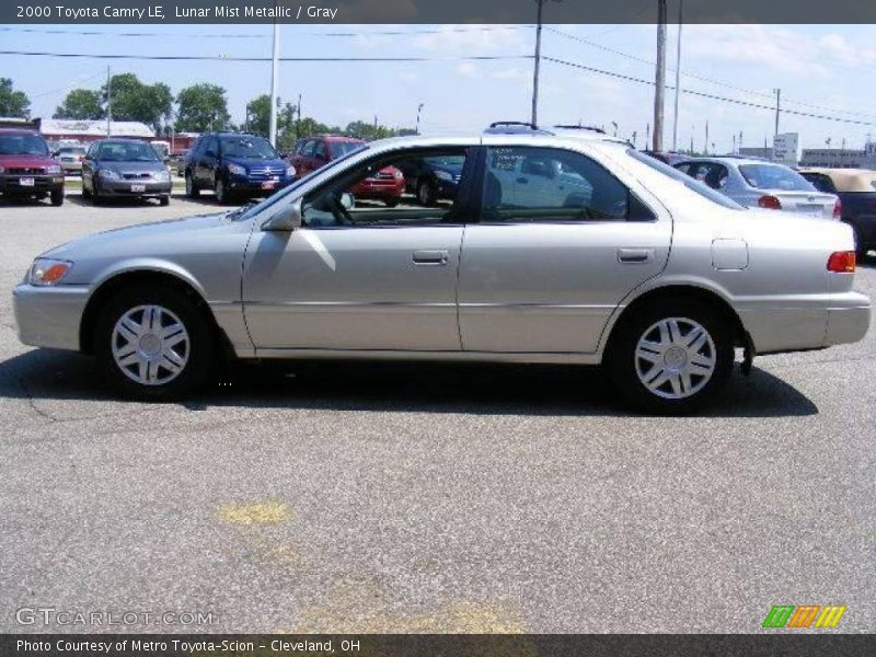 Lunar Mist Metallic / Gray 2000 Toyota Camry LE
