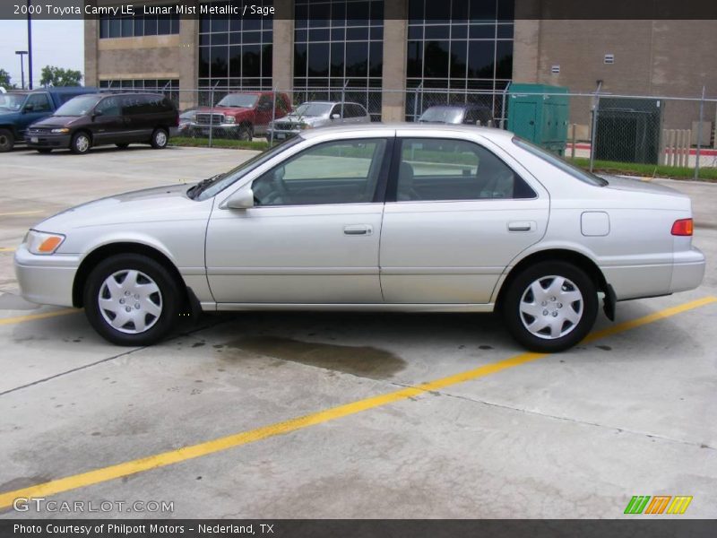 Lunar Mist Metallic / Sage 2000 Toyota Camry LE