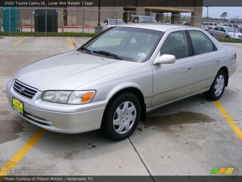 Lunar Mist Metallic / Sage 2000 Toyota Camry LE