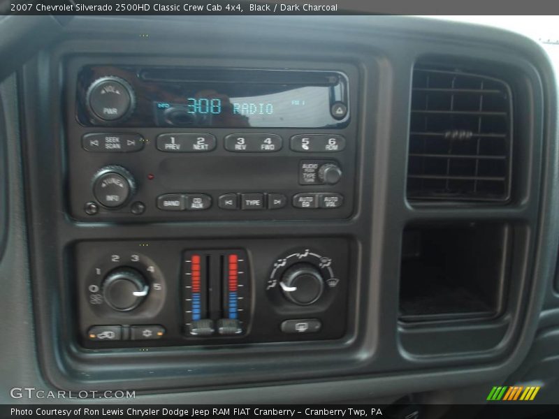 Black / Dark Charcoal 2007 Chevrolet Silverado 2500HD Classic Crew Cab 4x4