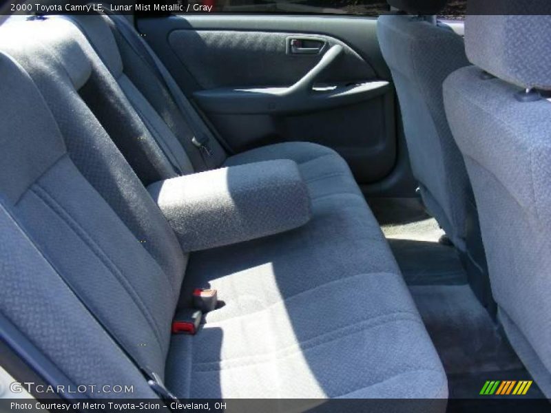 Lunar Mist Metallic / Gray 2000 Toyota Camry LE