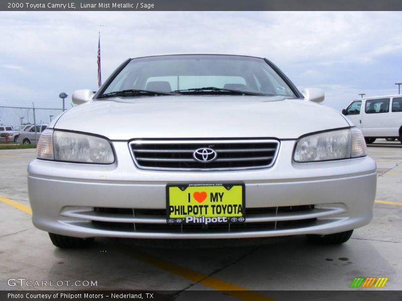 Lunar Mist Metallic / Sage 2000 Toyota Camry LE