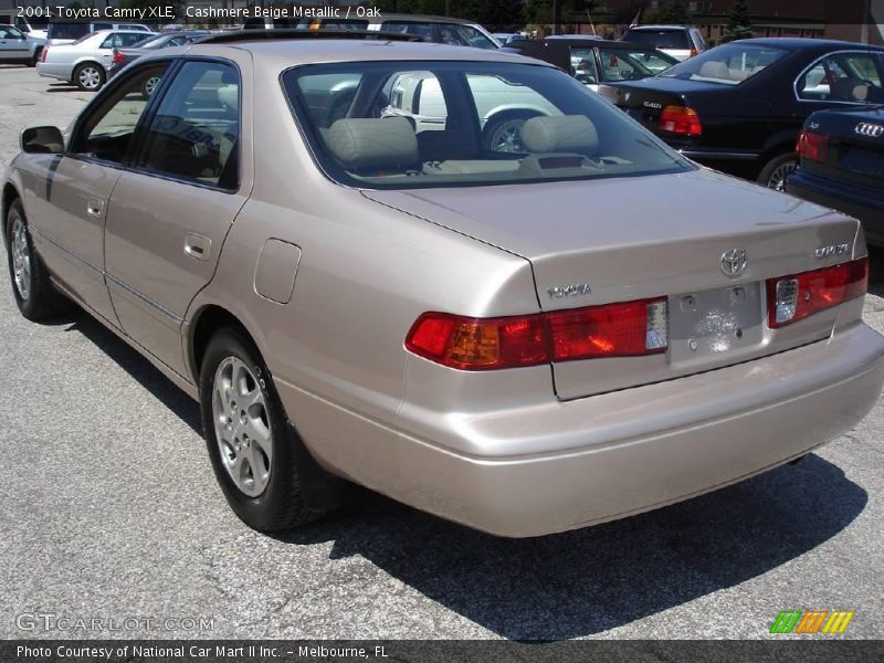 Cashmere Beige Metallic / Oak 2001 Toyota Camry XLE