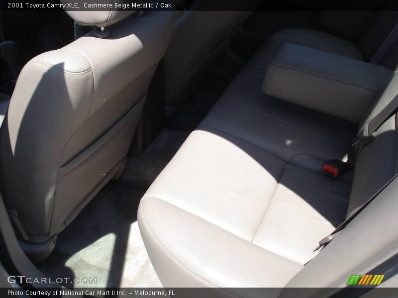 Cashmere Beige Metallic / Oak 2001 Toyota Camry XLE