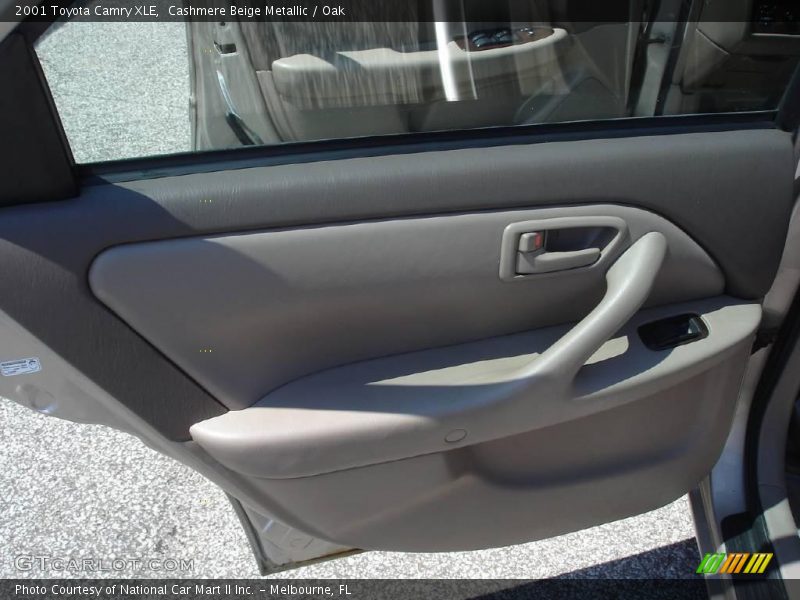 Cashmere Beige Metallic / Oak 2001 Toyota Camry XLE