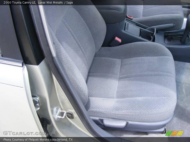 Lunar Mist Metallic / Sage 2000 Toyota Camry LE