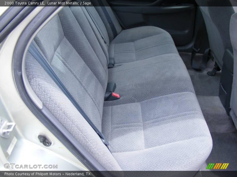 Lunar Mist Metallic / Sage 2000 Toyota Camry LE