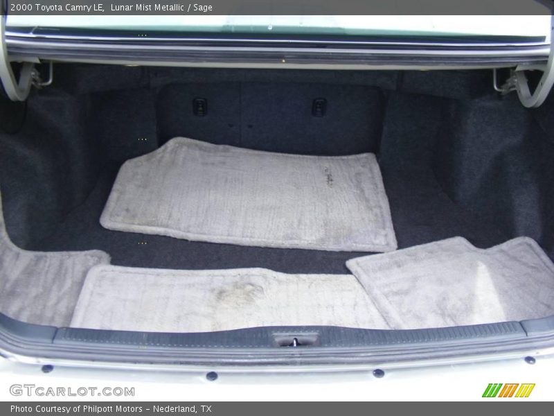 Lunar Mist Metallic / Sage 2000 Toyota Camry LE
