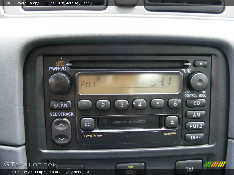 Lunar Mist Metallic / Sage 2000 Toyota Camry LE